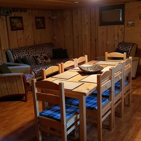 Chata Pod Skalou Valaská Екстериор снимка
