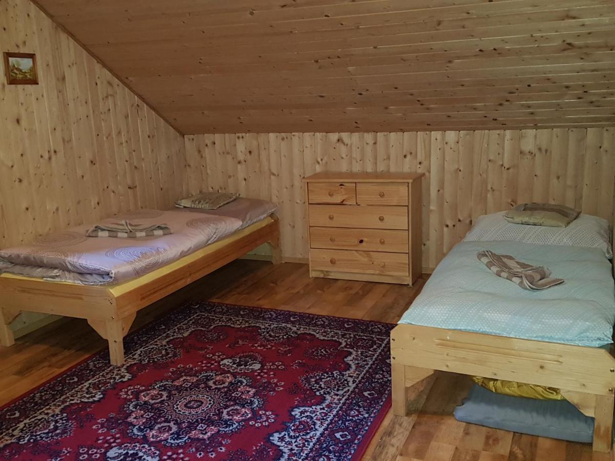 Chata Pod Skalou Valaská Екстериор снимка